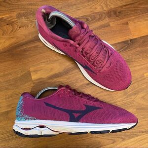 🍋 Mizuno • Women's Rider Waveknit 3 Running Shoes Size 9.5